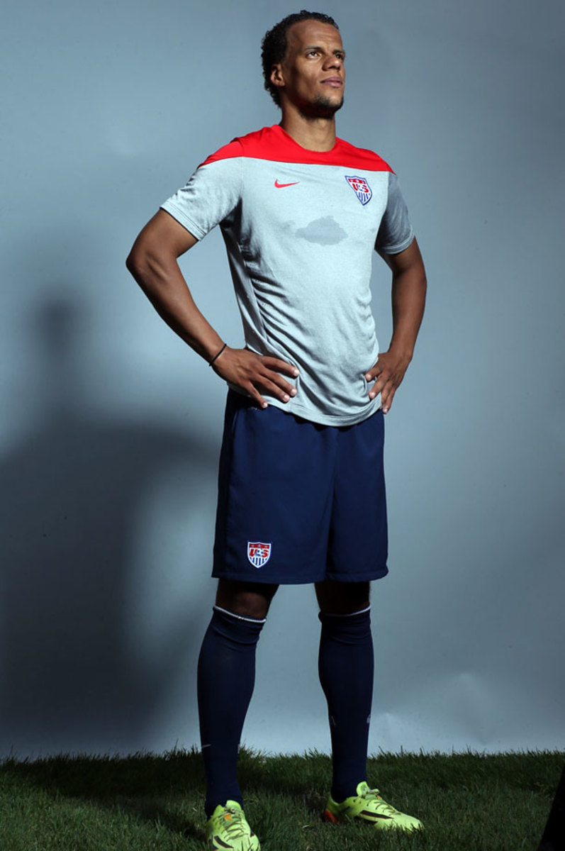 timmy-chandler-X158268_TK1_1418.jpg